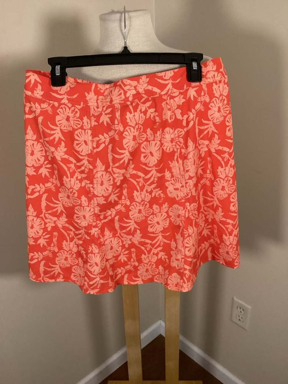 NWT RipSkirt Hawaii Paia Maui Hibiscus Coral Floral Wrap Skirt Size Medium